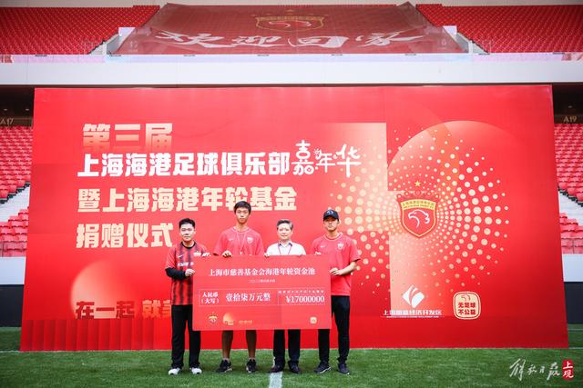 热苏斯加盟巴萨首季亮眼表现，7场4球1助攻